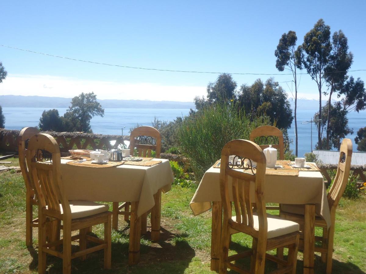 Hostal Del Sol Isla Del Sol Bagian luar foto