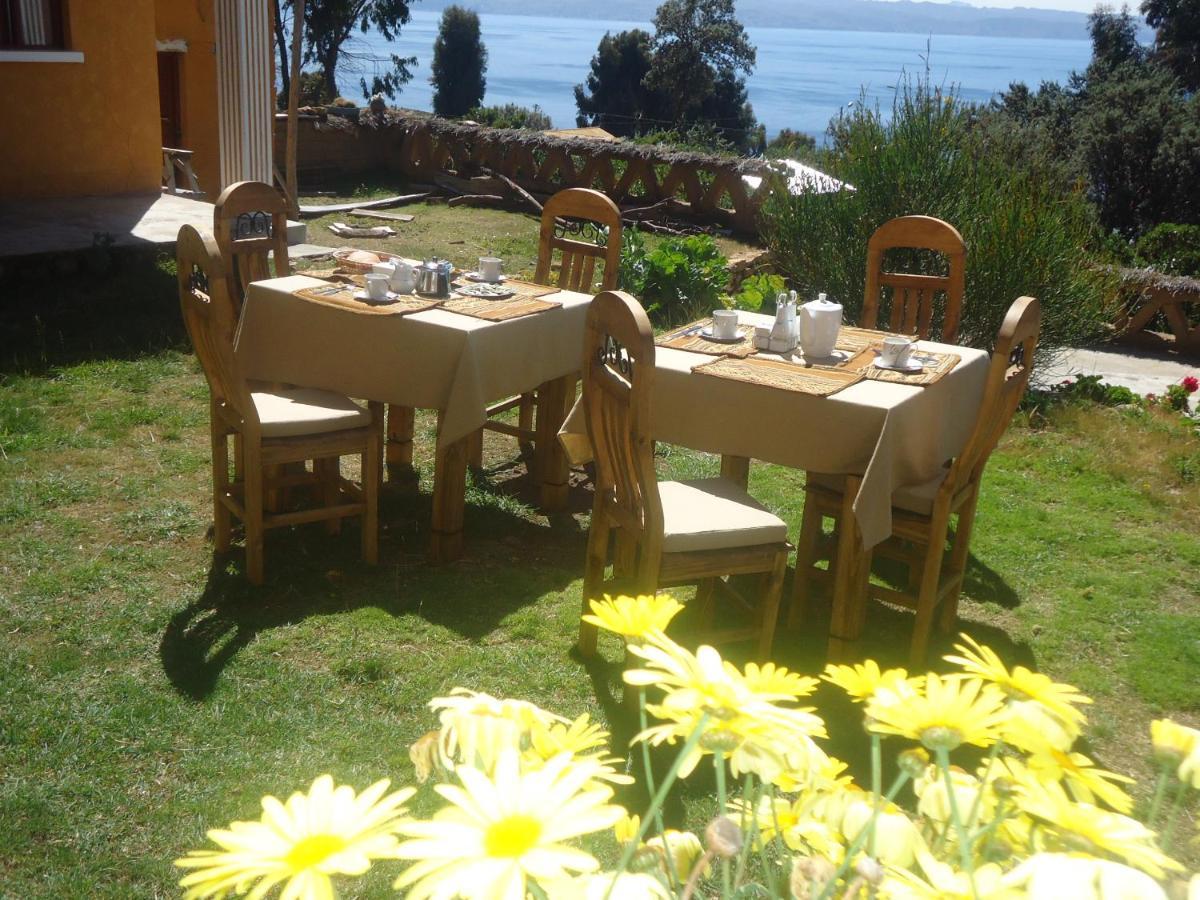 Hostal Del Sol Isla Del Sol Bagian luar foto